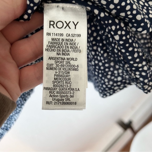 ROXY Blind Dreams Deep Vneck Faux Wrap In Mood Indigo Chaos Size Medium - Picture 14 of 15